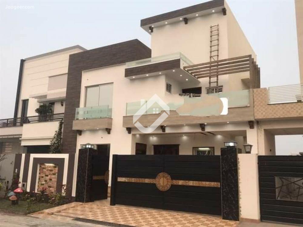 10 Marla Luxury Double Storey House Is Available For Sale In Dream