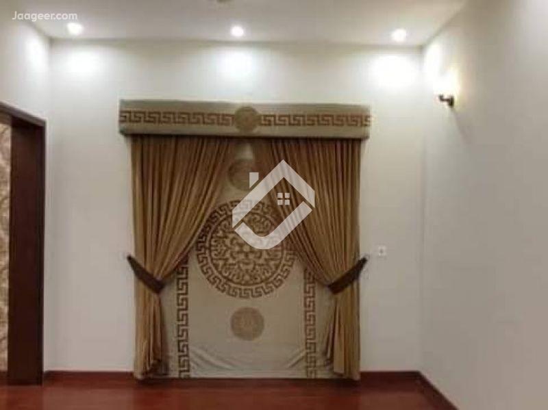 1 Kanal Beautiful Banglow Is Available For Sale In Valencia Town Lahore