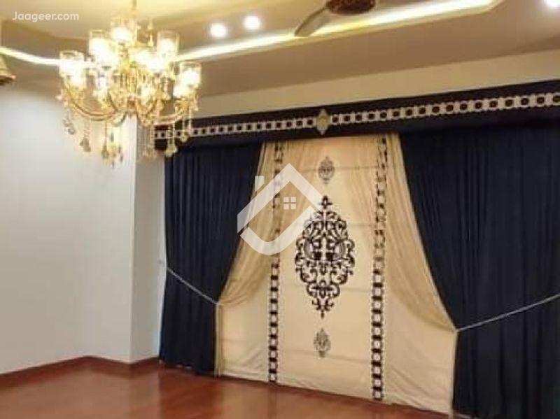 1 Kanal Beautiful Banglow Is Available For Sale In Valencia Town Lahore