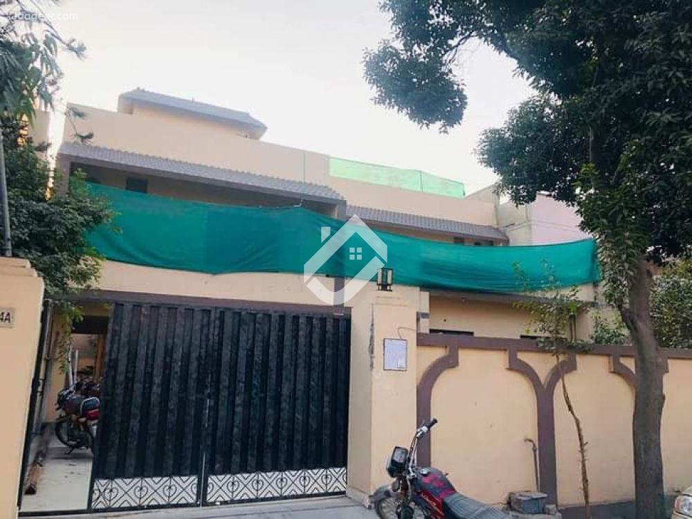 View  1 Kanal Double Storey House Is Available For Sale In Judicial Colony in Judicial Colony, Lahore