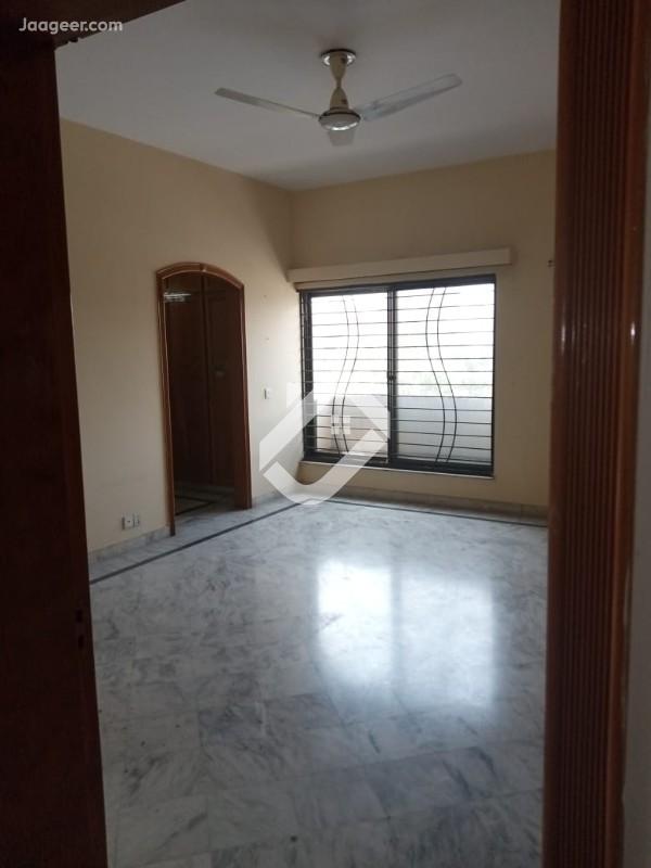 1 Kanal Uper Portion House Is Available For Rent In Main Boulevard