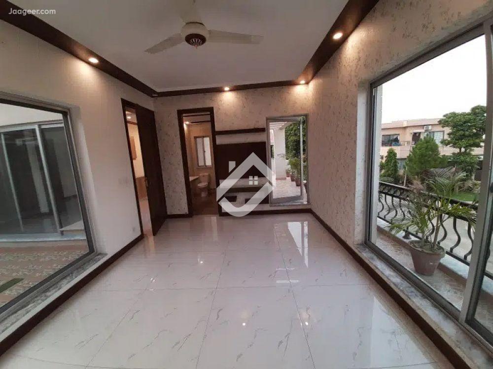 View  1 Kanal Upper Portion House Is Available For Sale In DHA Phase 8 in DHA Phase 8, Lahore