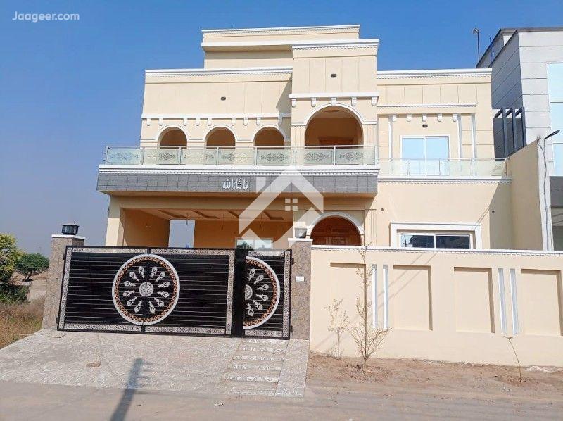 View  10 Marla Double Storey House Is Available For Sale In Sharif Garden in Sharif Garden, Sargodha