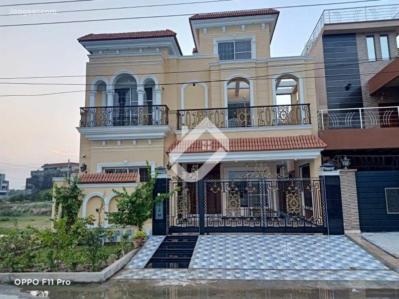 View  10 Marla Double Storey House Is Available For Sale In LDA avernue 1 in Jubilee Town, Lahore