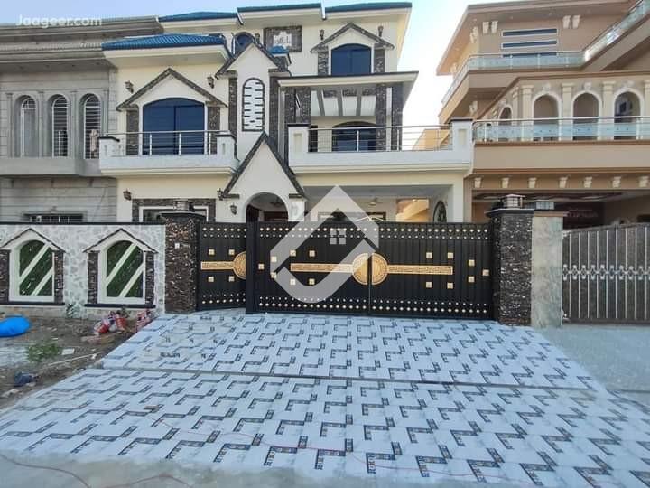 10 Marla Double Storey House Is Available For Sale In Central Park Housing Society in Central Park, Lahore
