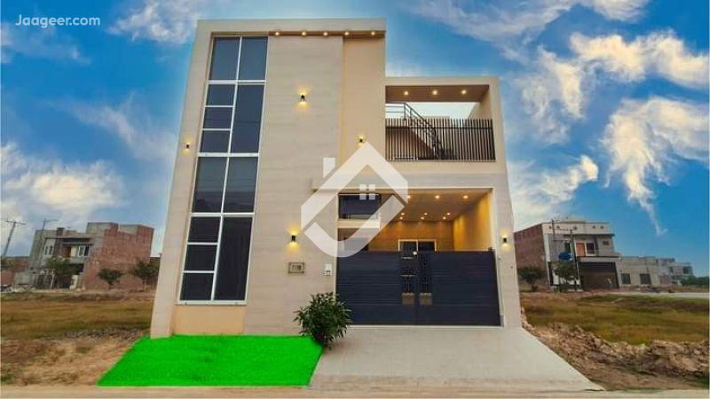 View  10 Marla House Is Available For Sale In Ghalib City in Ghalib City, Faisalabad