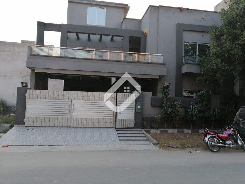 10 Marla Lower Portion House Is Available For Rent In Wapda Town  in Wapda Town, Lahore