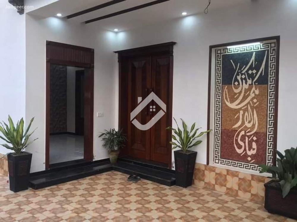 10 Marla Luxury Double Storey House Is Available For Sale In Dream