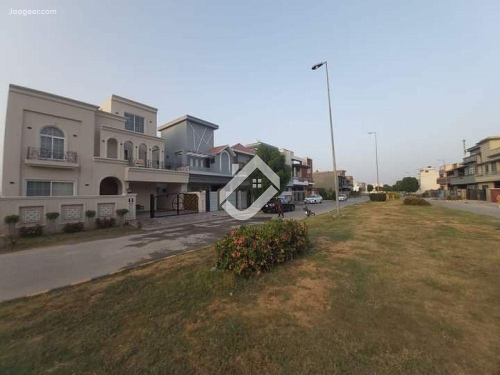 View  10 Marla  House Is For Sale In Citi Housing  in Citi Housing , Gujranwala