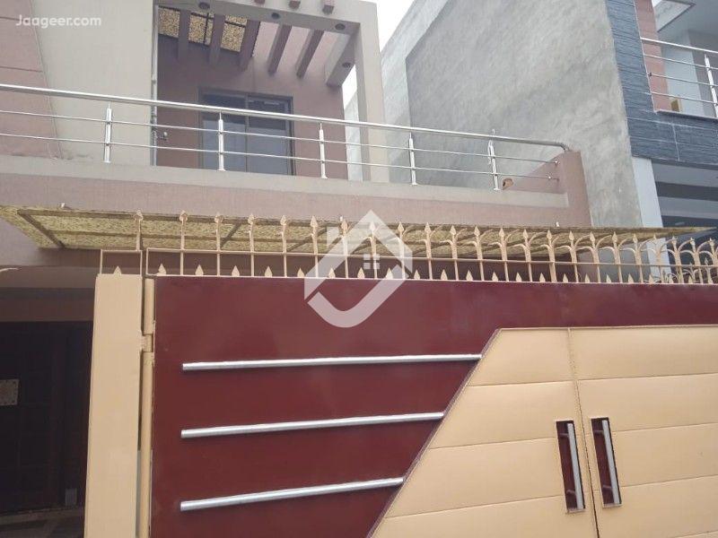 View  10 Marla Upper Portion House Is Available For Rent  In Architects Engineers Housing Scheme in Arcitect Engineering Housing Scheme, Lahore