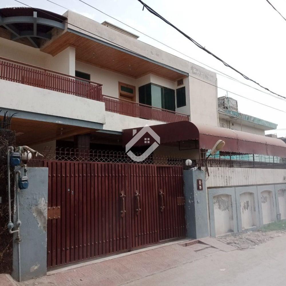 View  11 Marla Double Storey House Is Available For Sale At University Road in University Road, Sargodha
