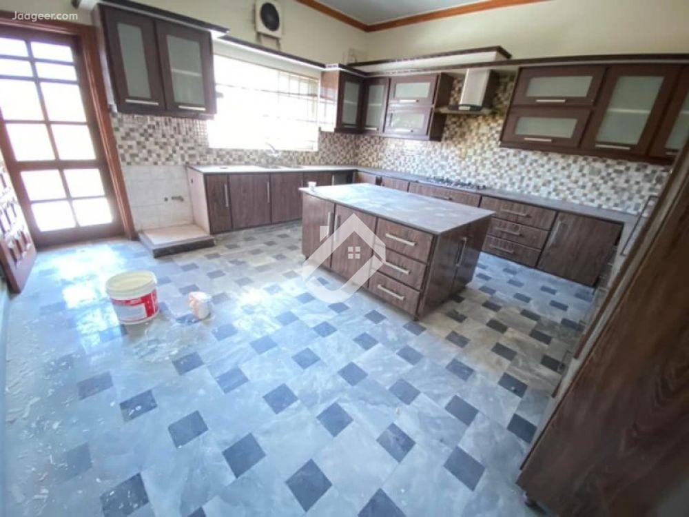 2 Kanal Complete House Is Available For Rent In Valancia Town   in Valancia Town, Lahore