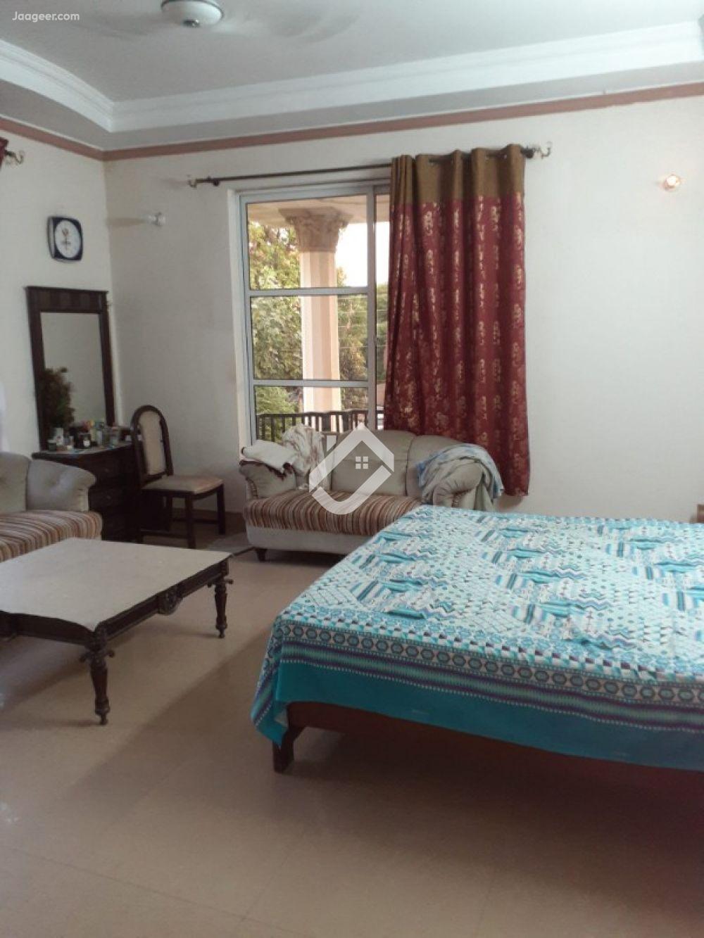 View  2 Kanal Upper Portion Is Available For Rent In Shadman Near Muslim Town in Muslim Town, Lahore