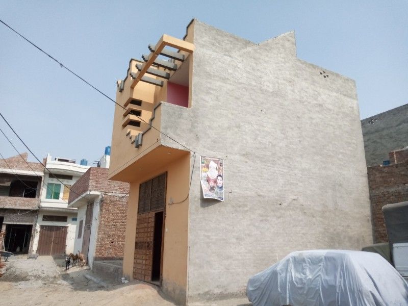 View  2 .5 Marla Double Storey House Is Available For Sale In Gajjumatta in Gajjumatta, Lahore