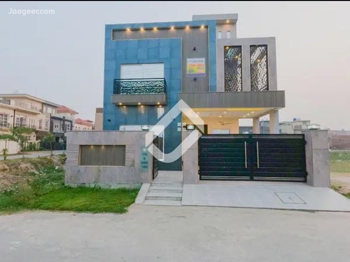 View  10 Marla House For Sale In State Life Housing Society  in State Life Housing Society, Lahore