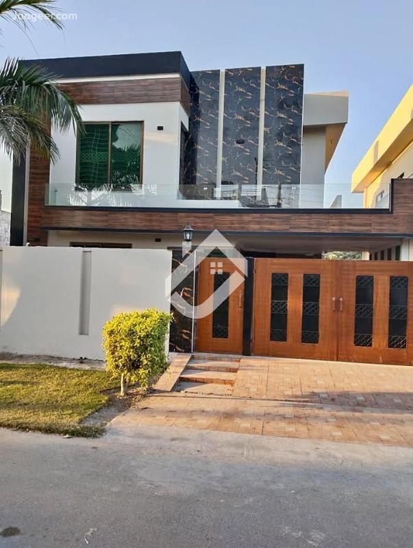 View  10 Marla Lower Portion  House For Rent In Central Park Main Ferozpur Road in Central Park, Lahore