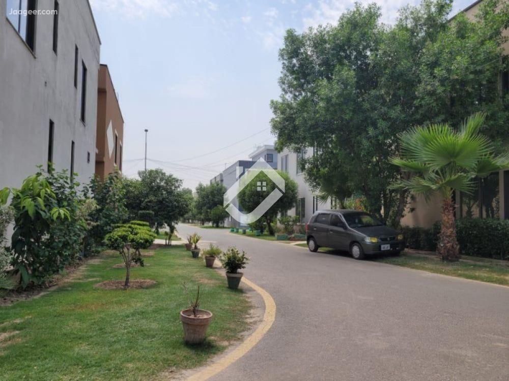 View  10 Marla Residential Plot For Sale In Park View City  in Park View City, Lahore