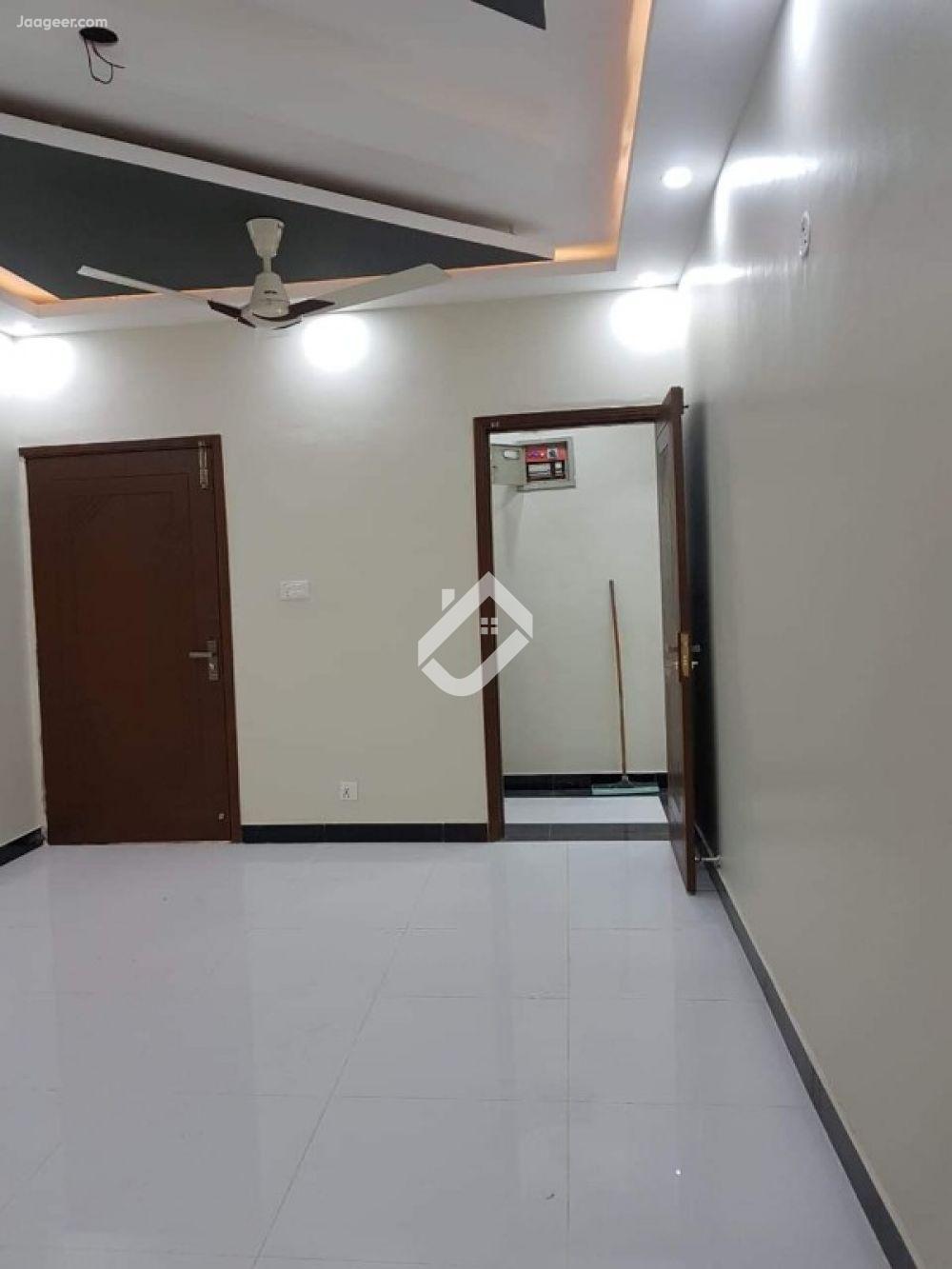 Flat for sale sale in gulshan e iqbal