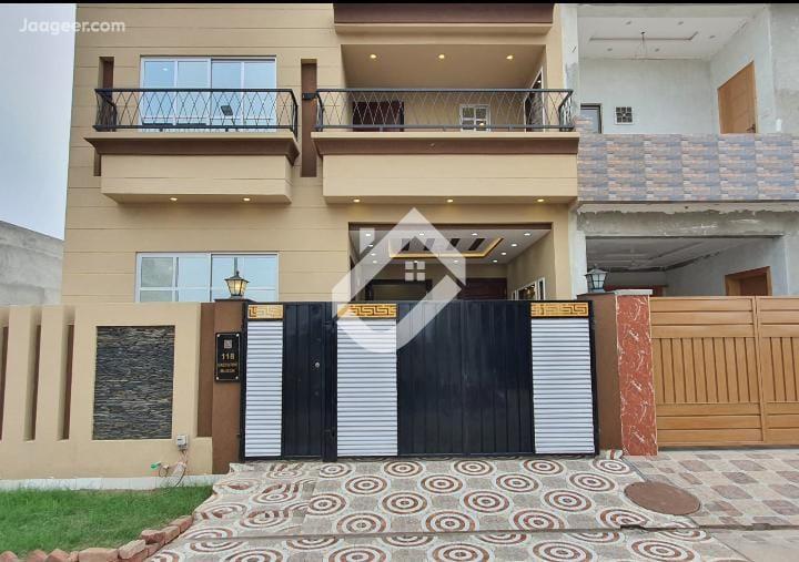 View  5 Marla Double Storey Furnished House For Sale In Park View City in Park View City, Lahore