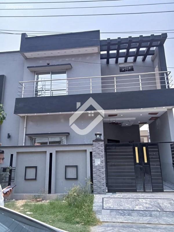 View  5 Marla Double Storey House For Sale  In Central Park Main Ferozpur Road in Central Park, Lahore