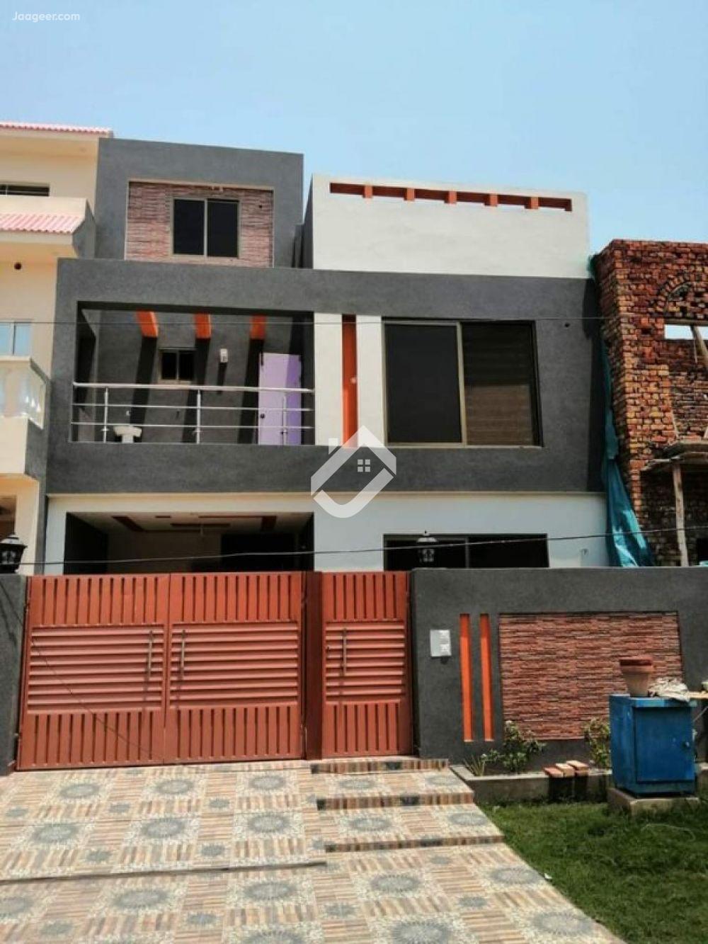 View  5 Marla Double Storey House For Sale In Khayaban-E-Amin  in Khayaban E Ameen, Lahore