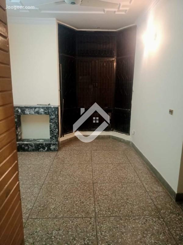 View  5 Marla Upper Portion House For Rent In G-11 in G-11, Islamabad