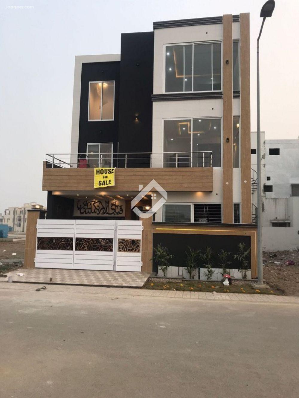 View  7 Marla Double Storey Is Available For Sale In Dream Gardens Housing Society in Dream Garden, Lahore