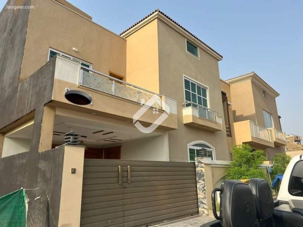 View  8 Marla Double Storey House For Sale In Bahria Town Phase 8 in Bahria Town, Lahore