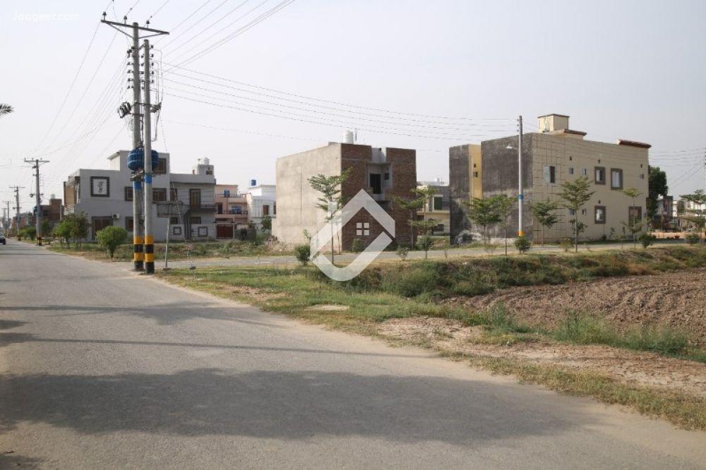 View  8 Marla Corner Residential Plot Is Available For Sale 1.5 Year  Instalment  In Gulberg City in Gulberg City, Sargodha