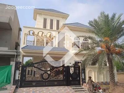 View  10 Marla Double Storey House For Rent In Citi Housing in Citi Housing , Gujranwala