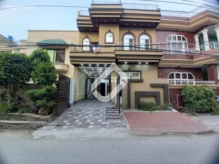 View  5 Marla Double Story  House For Sale In Johar Town Neares To Emaan Business Center in Johar Town, Lahore