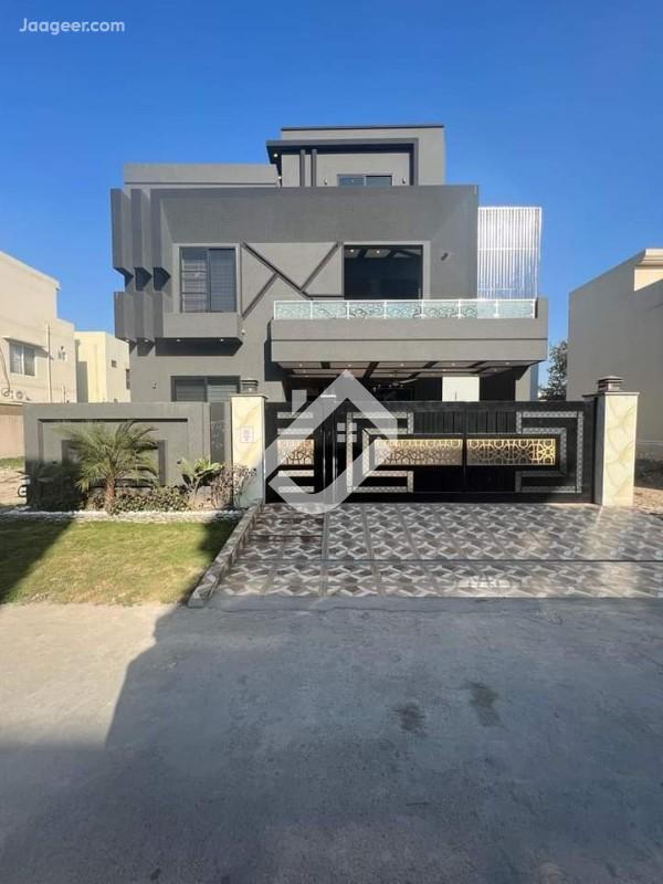 View  10 Marla Double Storey House For Sale In Citi Housing Phase 1 in Citi Housing Phase 1, Gujranwala