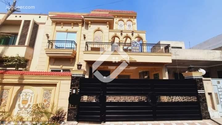 View  10 Marla Double Storey House For Sale In Valancia Town in Valancia Town, Lahore