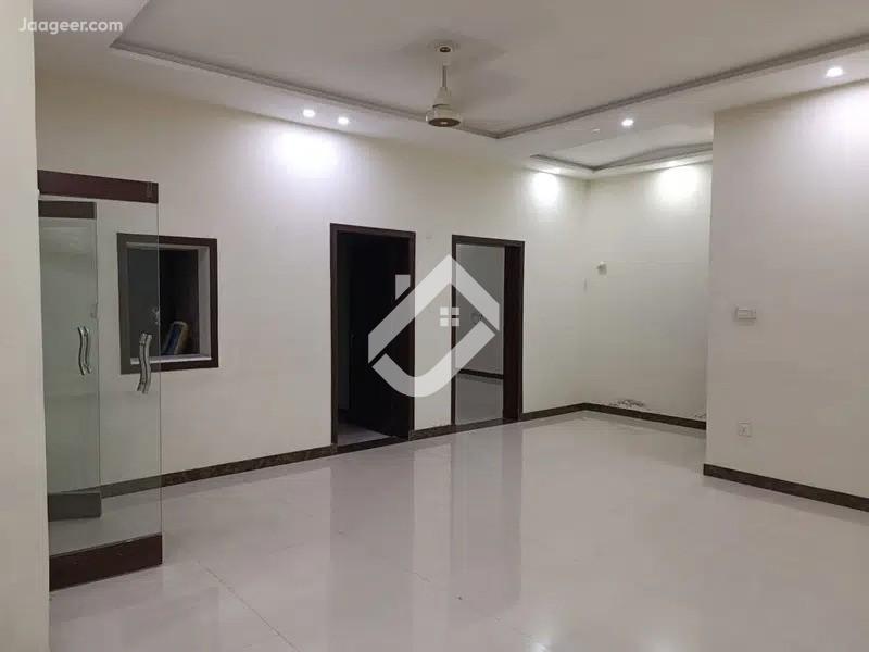 10 Marla House For Rent In Bahria Town Sector D in Bahria Town, Lahore