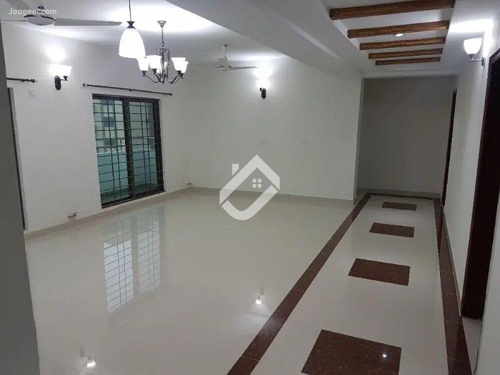 View  3 Bed Apartment Is Available For Sale In Askari 11 in Askari 11, Lahore