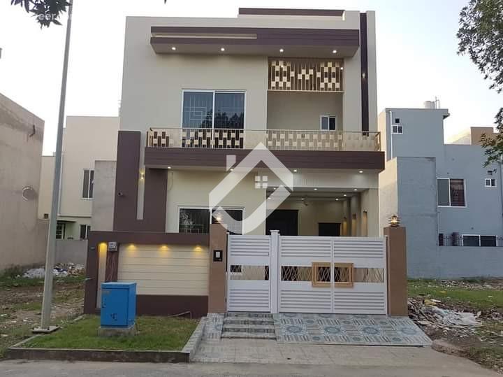 View  5 Marla Brand New Triple Storey House Is Available For Sale In Citi Housing  in Citi Housing , Gujranwala