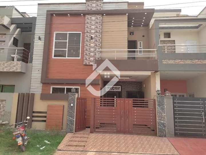 View  5 Marla Double Storey House Is Available For Sale In Central Park Housing Society in Central Park, Lahore