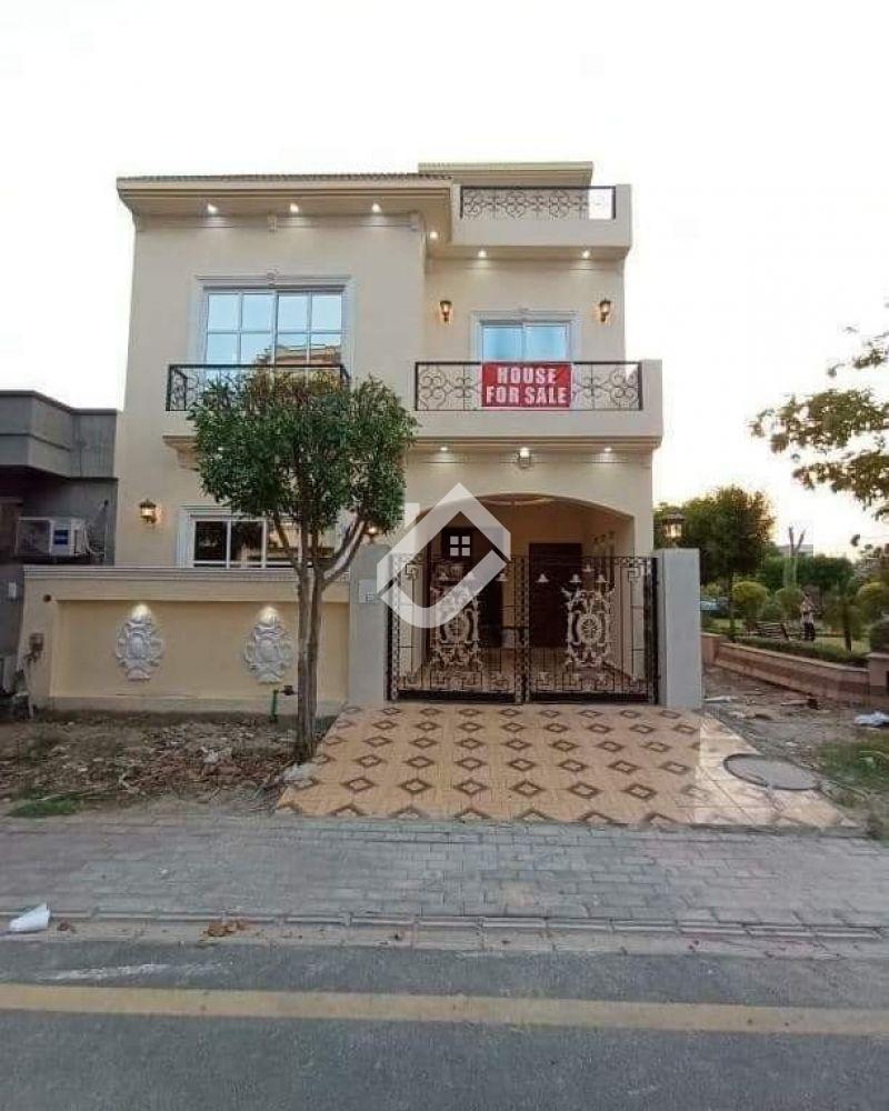View  5 Marla Luxury Double Storey House Is Available For Sale In Dream Gardens Housing Society in Dream Garden, Lahore