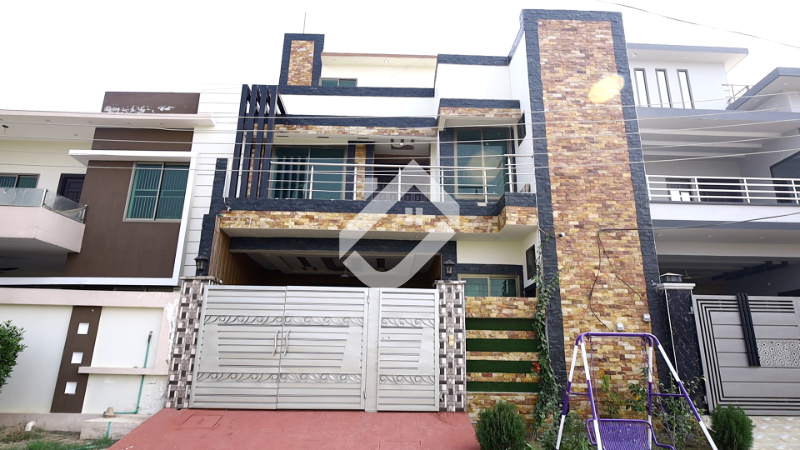 View  6.5 Marla Double Storey House Is Available For Sale In Khayaban E Naveed in Khayaban E Naveed, Sargodha