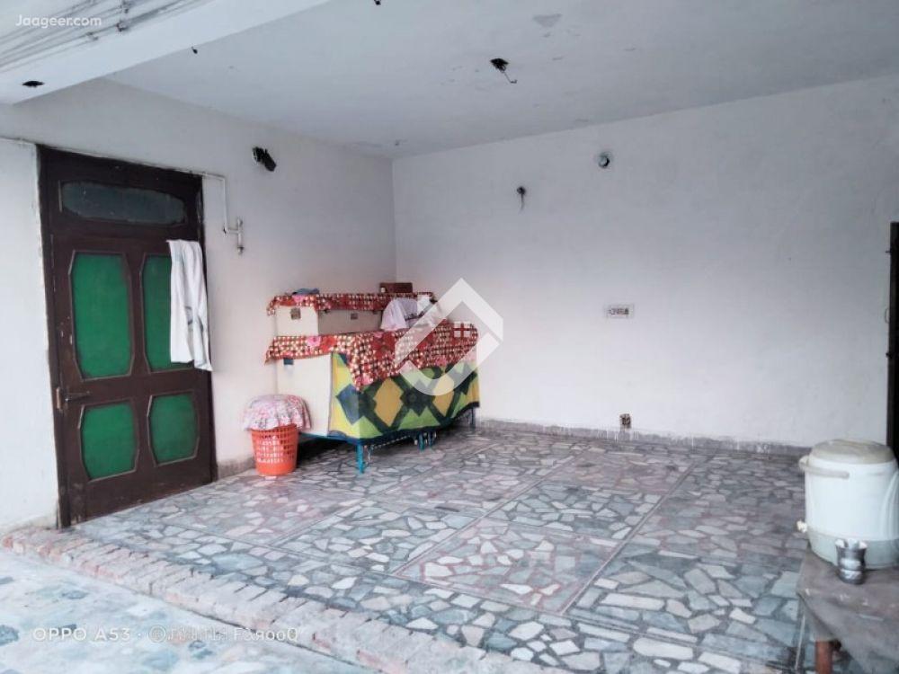 7.5 Marla Corner Double Storey House Is Available For Sale In Peer