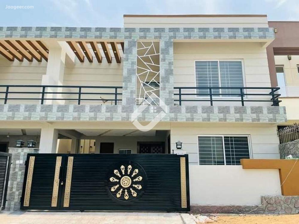 View  8 Marla Double Storey House For Sale In Jinah Garden Phase 1 in Jinnah Garden, Islamabad